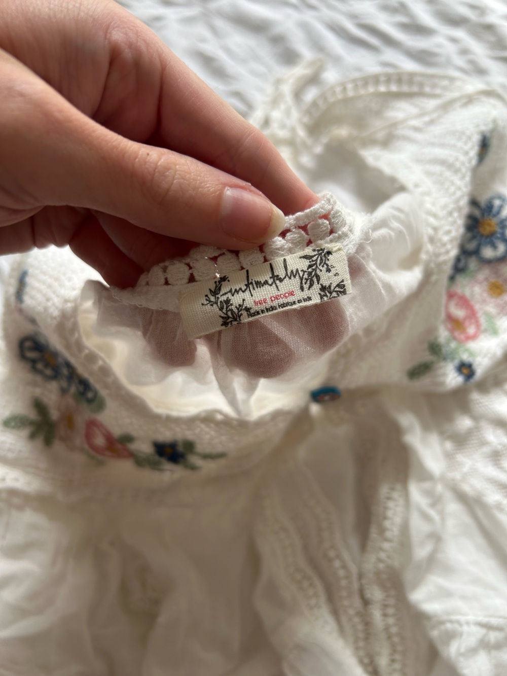 Free People White Embroidered Boho Crochet Top and Bottoms - Picture 4 of 5